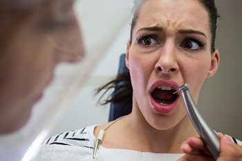 How dental anxiety affects your oral health?